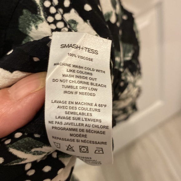 Smash+ Tess Ruffled Mini Dress - Picture 9 of 9